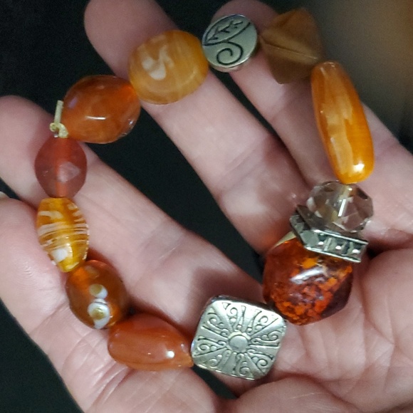 Vintage Beaded Bracelt - Picture 3 of 3